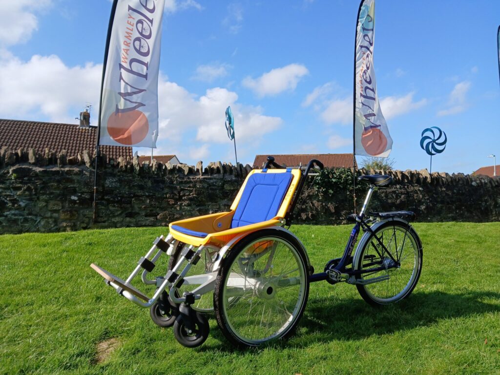 a bicycle that can carry someone in a wheelchair